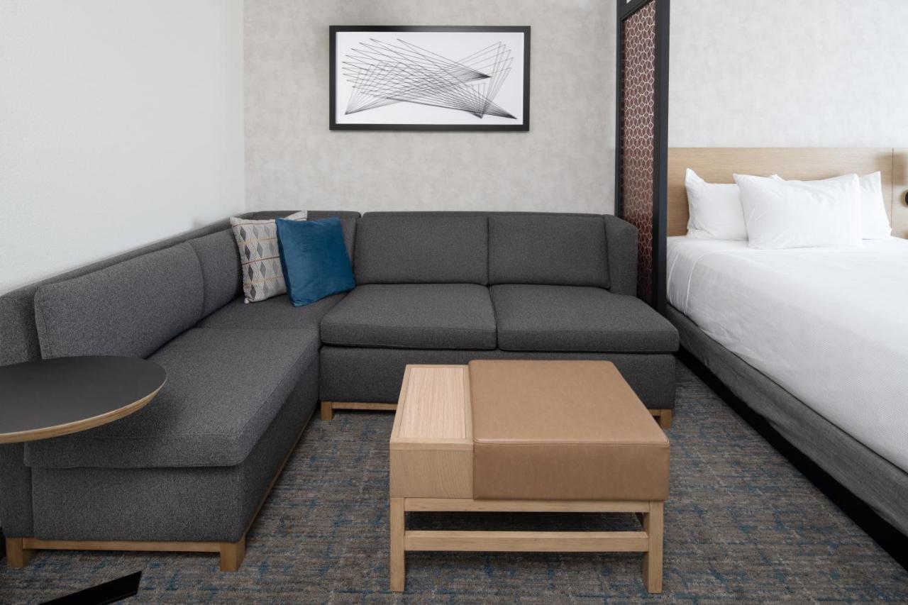 Hyatt Place Bakersfield Dış mekan fotoğraf