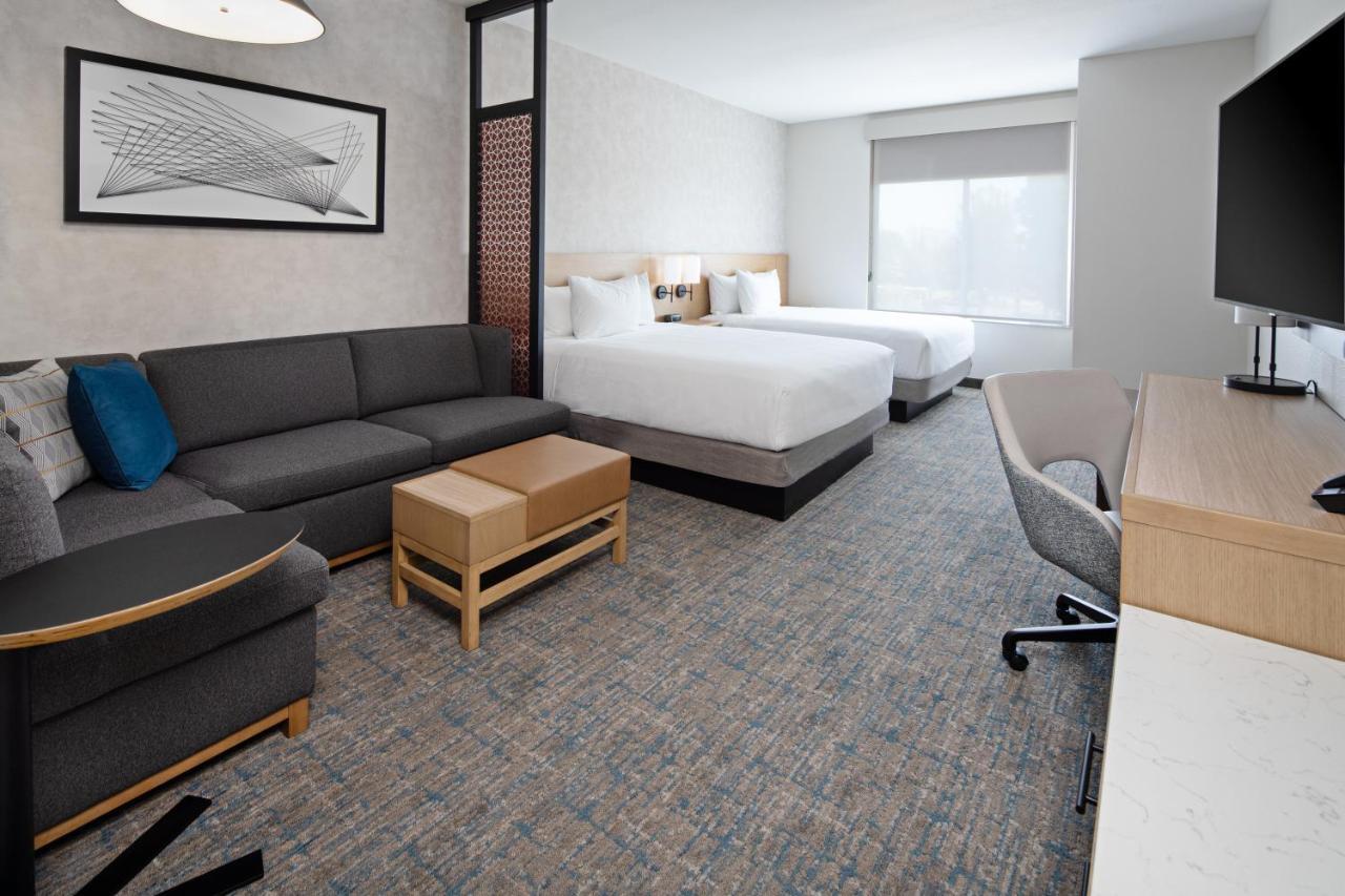 Hyatt Place Bakersfield Dış mekan fotoğraf