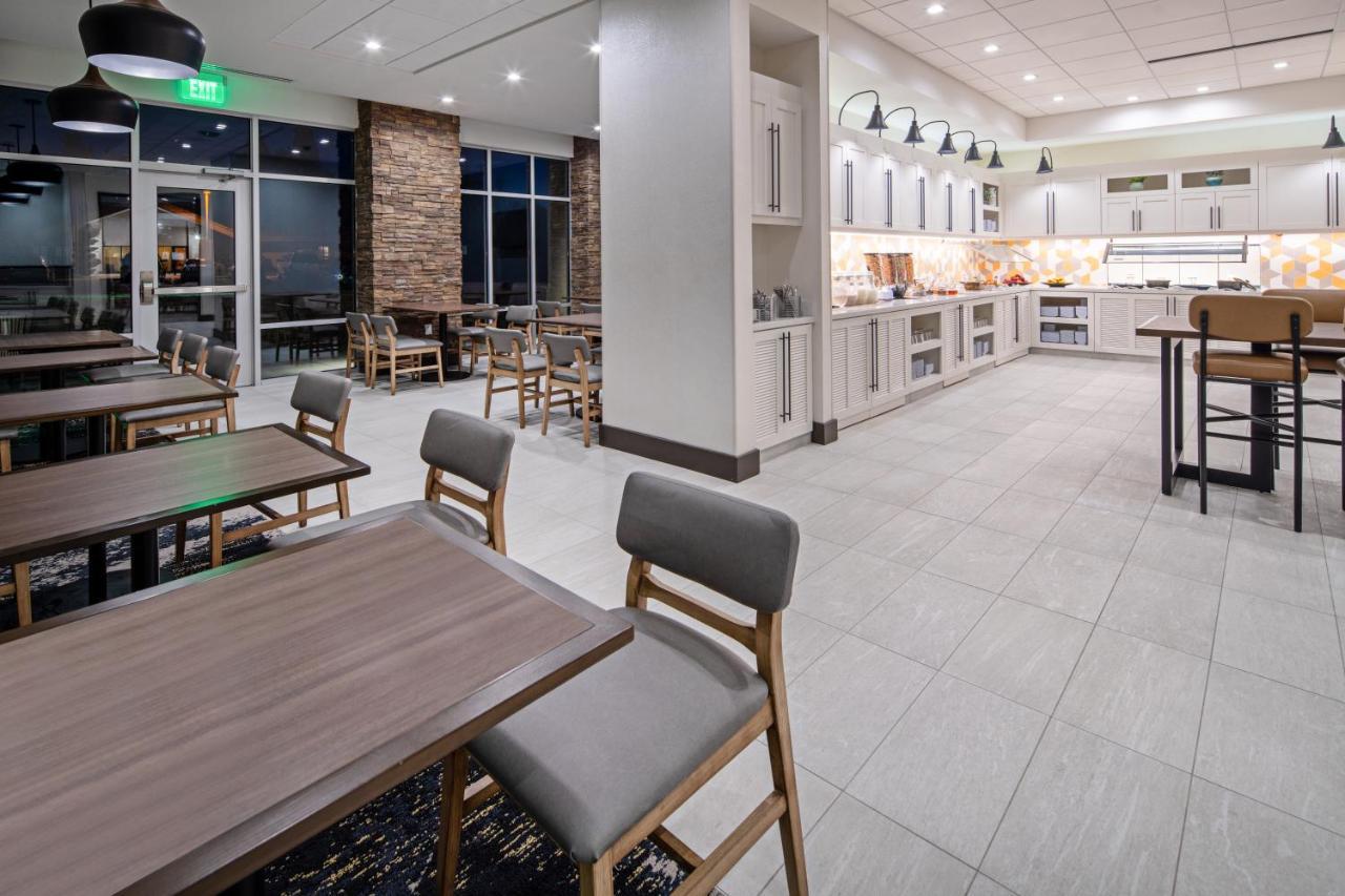 Hyatt Place Bakersfield Dış mekan fotoğraf