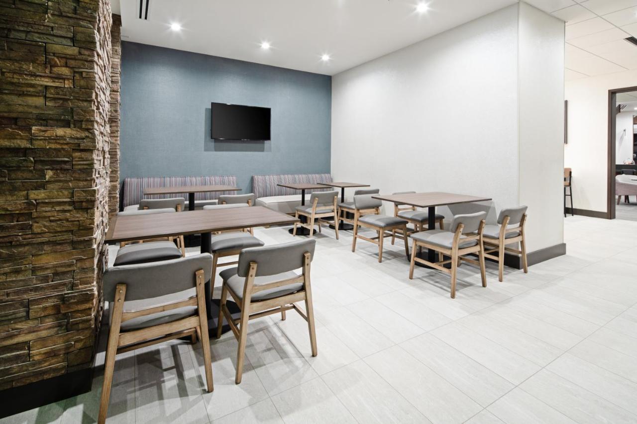 Hyatt Place Bakersfield Dış mekan fotoğraf