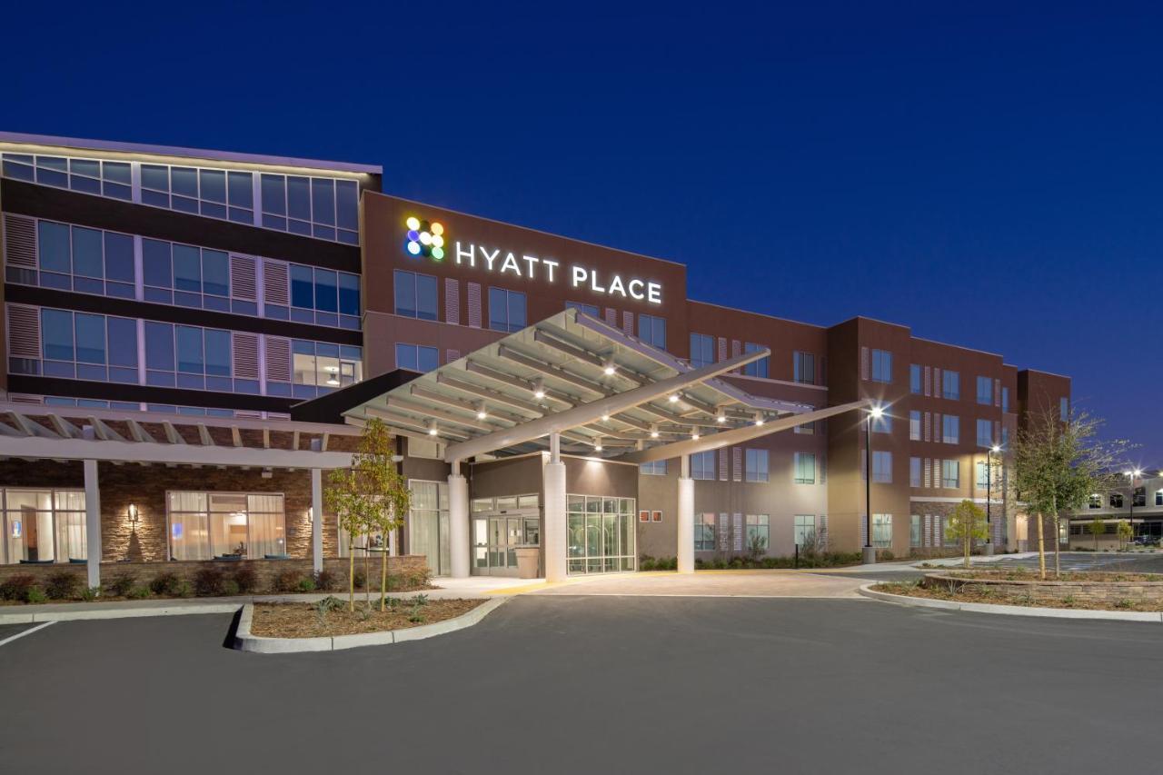 Hyatt Place Bakersfield Dış mekan fotoğraf